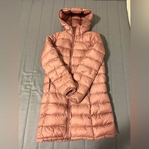 NWOT Aritzia Little Puff *Long Jacket